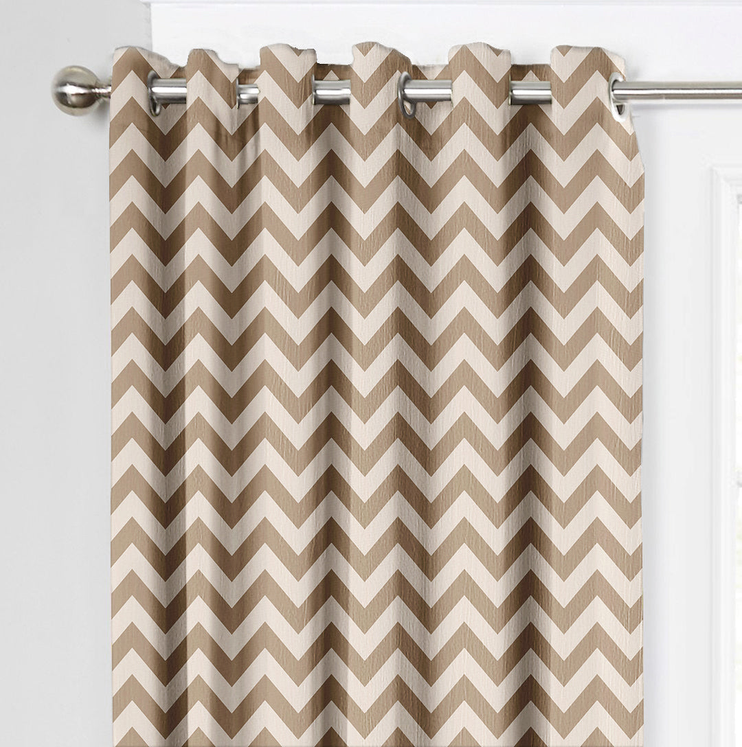 Ultimate Trends Premium Polyester Chevron Pattern Digital Printed Curtain, Thunder Grey Color, 1 Piece