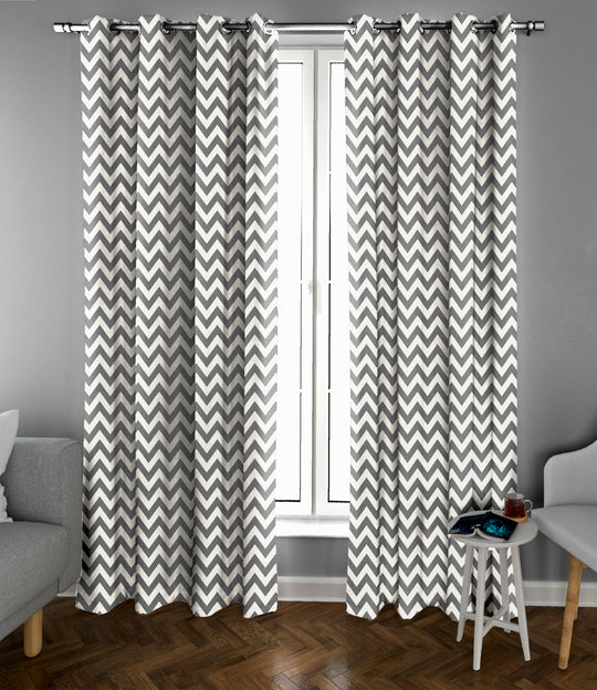 Ultimate Trends Premium Polyester Chevron Pattern Digital Printed Curtain, Pearl Grey Color, 1 Piece