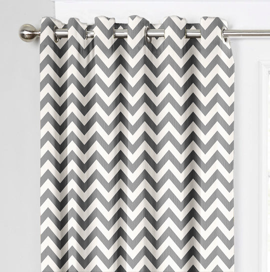 Ultimate Trends Premium Polyester Chevron Pattern Digital Printed Curtain, Pearl Grey Color, 1 Piece