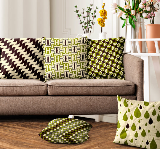 Ultimate Trends Geometric Digital Printed Cushion Cover