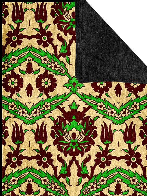 Dark Cream and Green, Table Runner