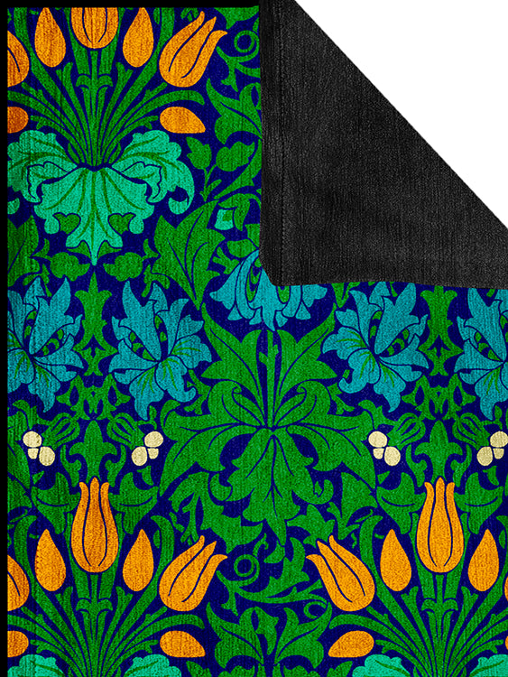 Dark Green, Table Runner