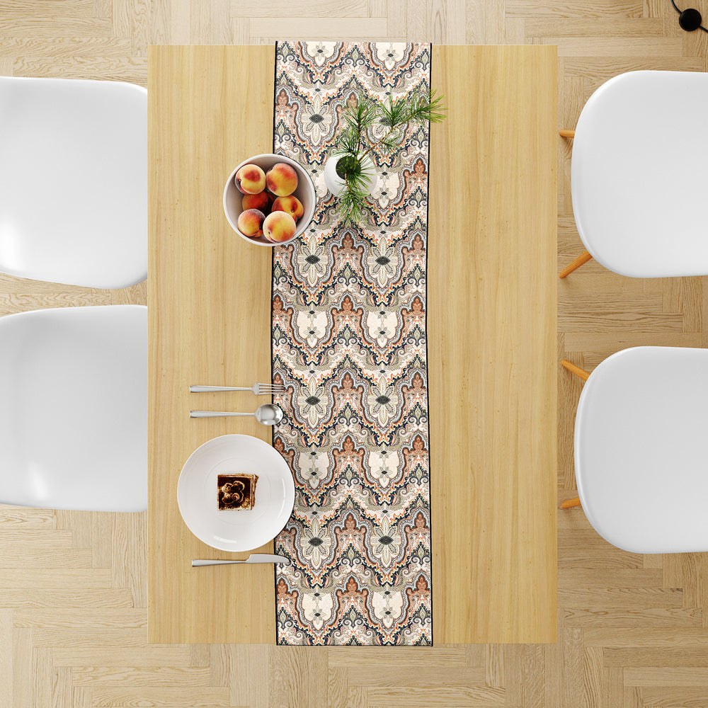 Light Quirky, Table Runner